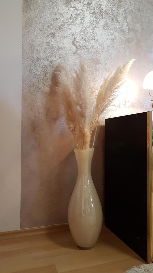 Apartmani Diva Malinska Esterno foto